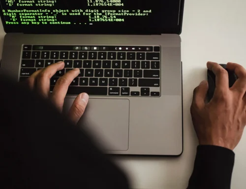 Scegliere il miglior framework per lo sviluppo di un sito web.